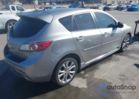 2011 Mazda Mazda3 S Sport z USA, uszkodzony, nr VIN JM1BL1K66B1424657